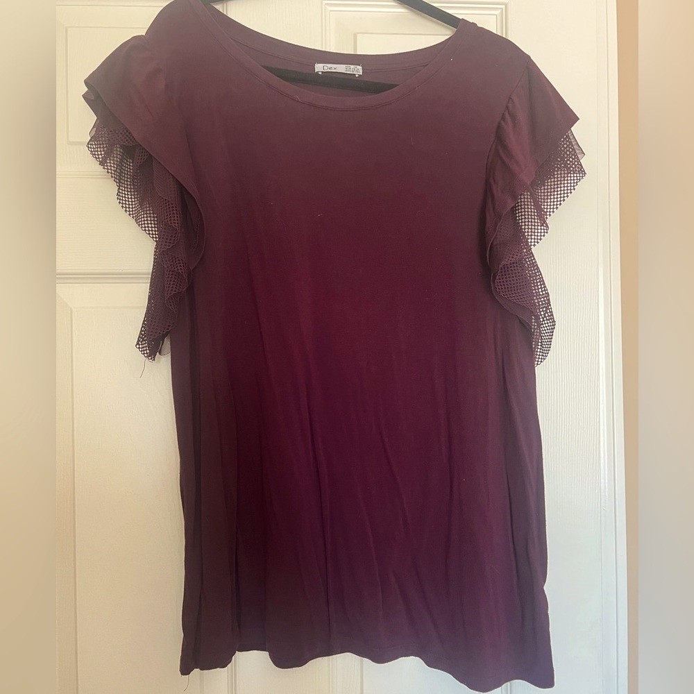 Plum flounce sleeve tshirt. Size 1X
